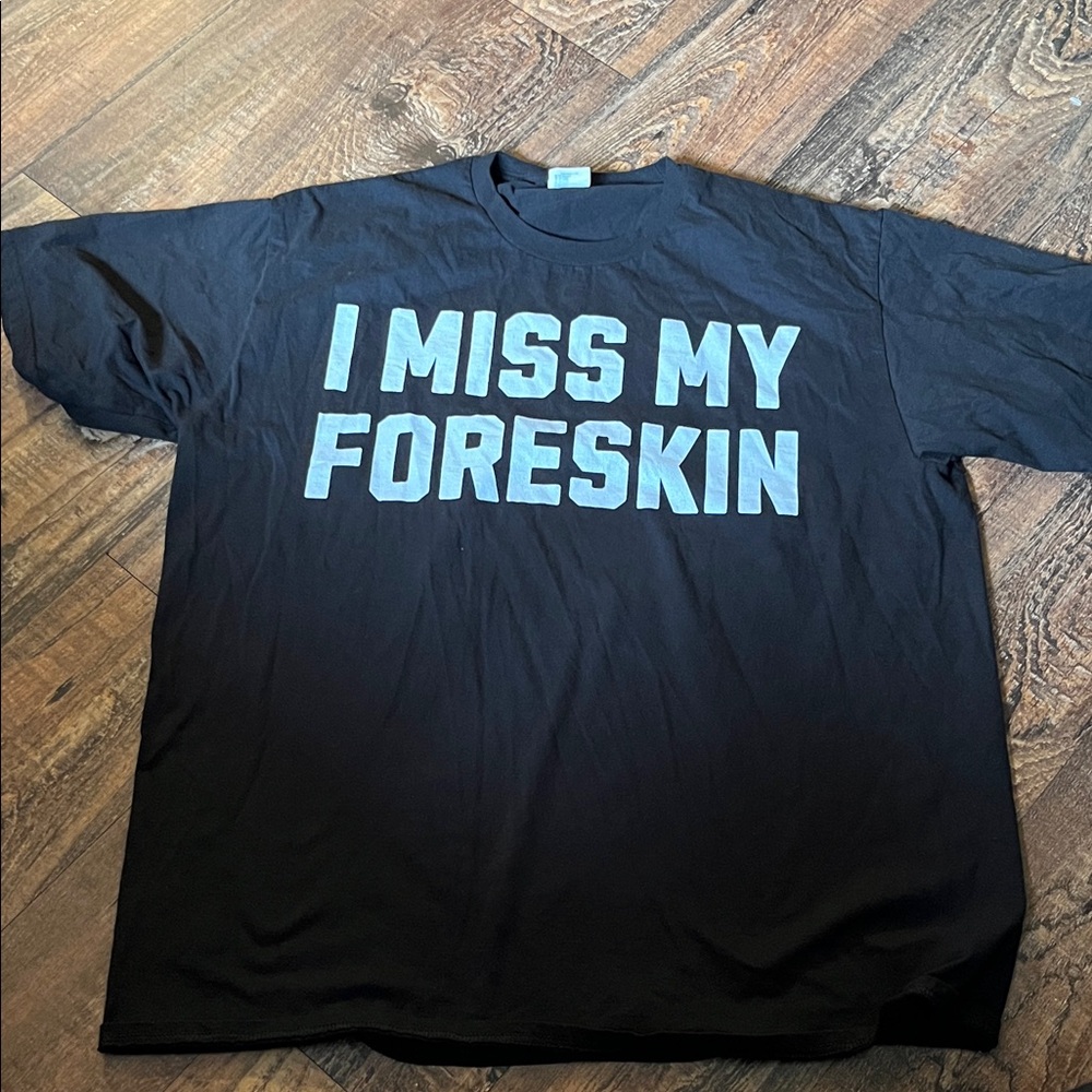 Black Graphic Men's T-Shirt